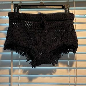 Adorable Like New Navy Knit Shorts